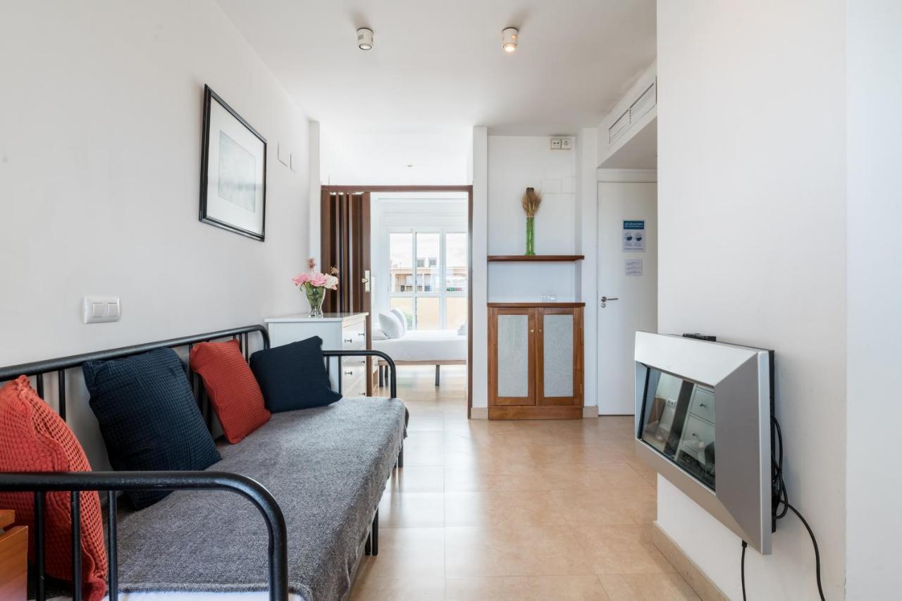 Holi-Rent Apartamento Resitur เซบีญา ภายนอก รูปภาพ