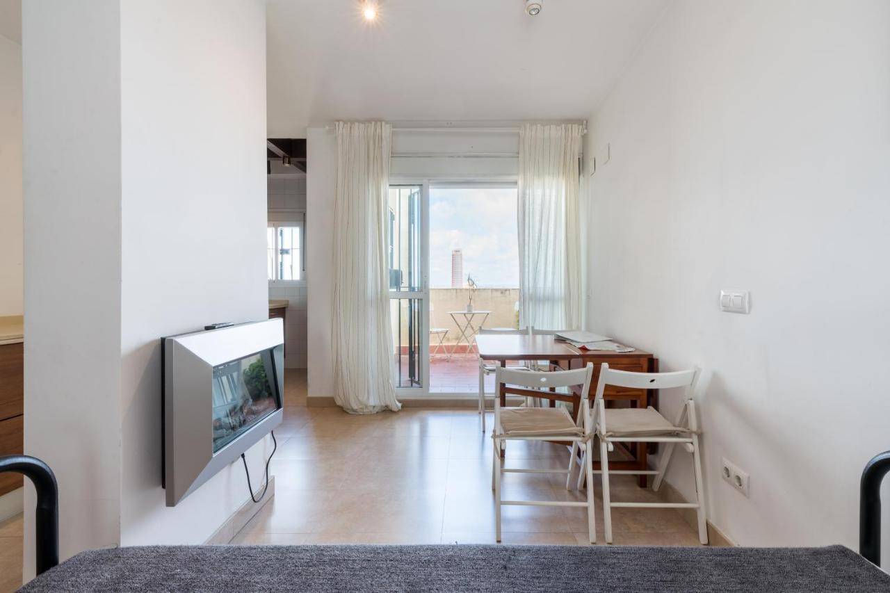 Holi-Rent Apartamento Resitur เซบีญา ภายนอก รูปภาพ