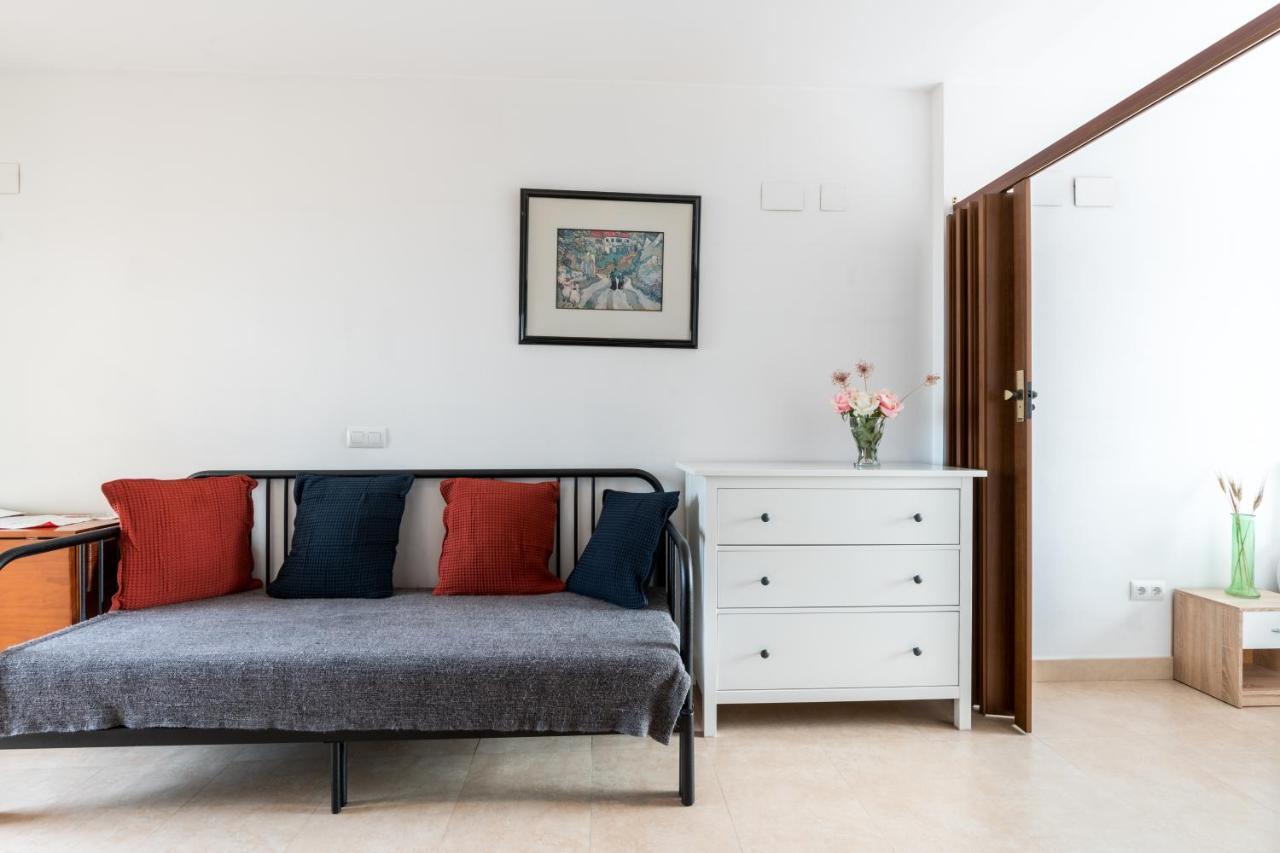 Holi-Rent Apartamento Resitur เซบีญา ภายนอก รูปภาพ