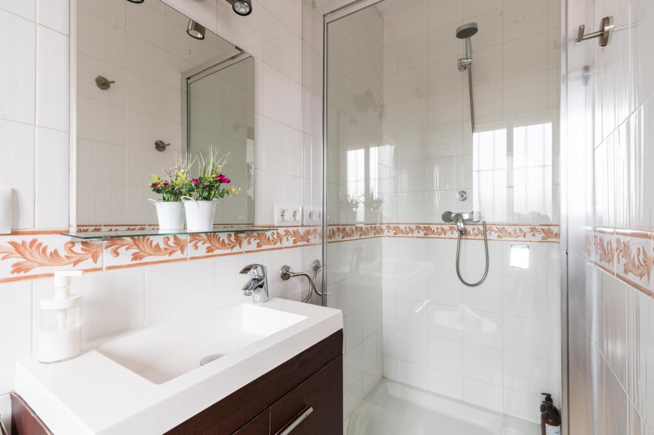 Holi-Rent Apartamento Resitur เซบีญา ภายนอก รูปภาพ