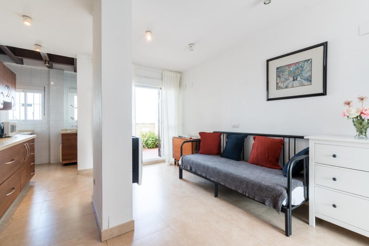 Holi-Rent Apartamento Resitur เซบีญา ภายนอก รูปภาพ